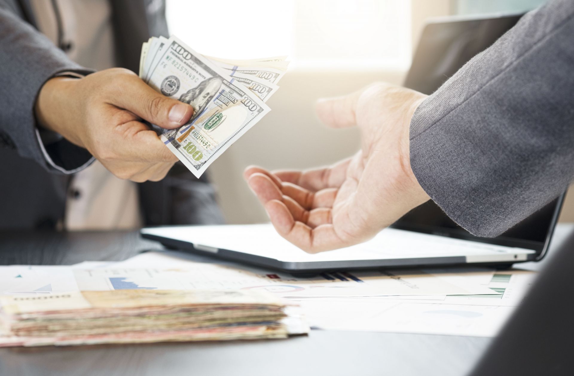 如何申請小額貸款？